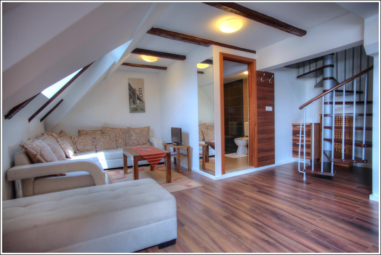 Bokun Apartments I Sisak Bilik gambar